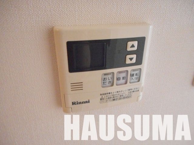 �y���̑��z�@�����p�l�������]�^�C�v�Q�l�ʐ^