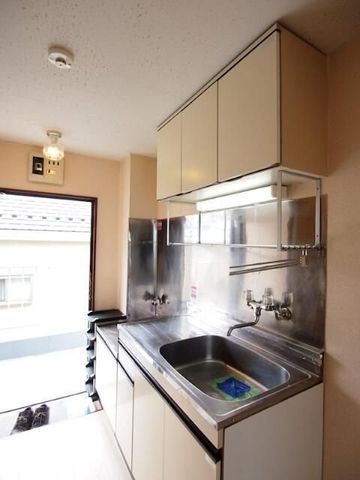 �y�L�b�`���z�@