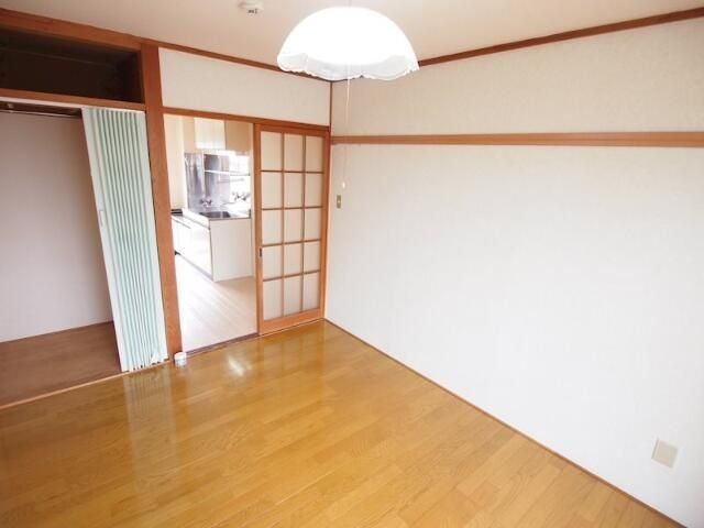 �y���̑������E�X�y�[�X�z�@