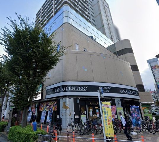 �y���Ӂz�@�T�C�[�����r�r�I�ԉH�X �k��2���B 140m