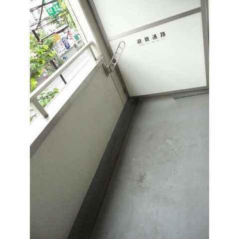 �y�o���R�j�[�z�@