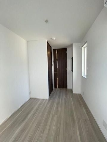 �y���ԁE���r���O�z�@