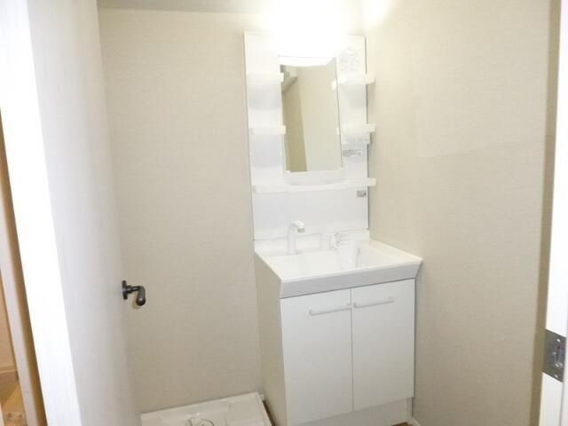 �y���̑��ݔ��z�@