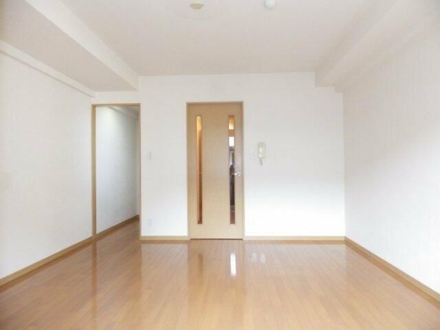 �y���̑������E�X�y�[�X�z�@