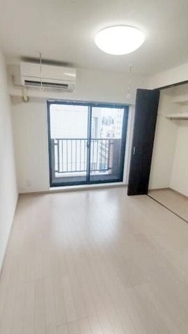 �y���ԁE���r���O�z�@