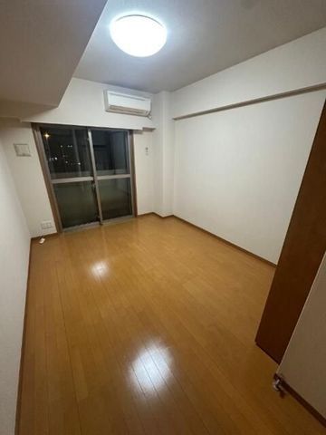 �y���ԁE���r���O�z�@