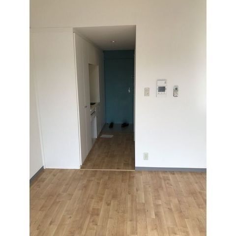 �y���ԁE���r���O�z�@