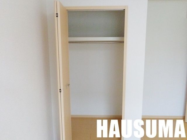 �y���[�z�@�N���[�[�b�g