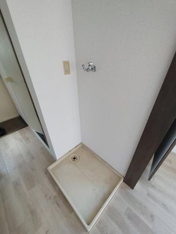 �y���̑��ݔ��z�@