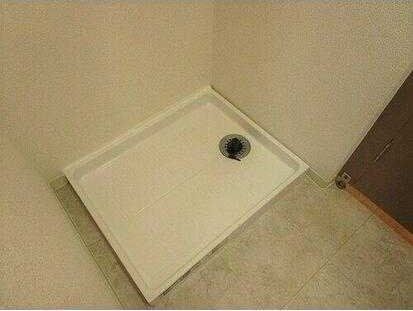 �y���̑��ݔ��z�@