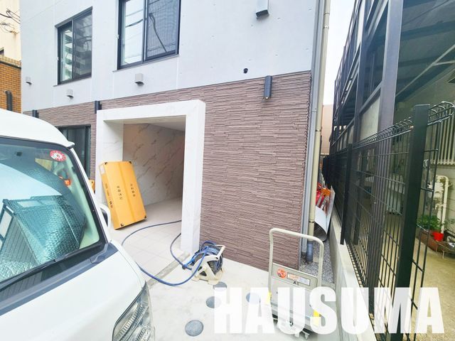 �y�G���g�����X�z�@�o���R�j�[