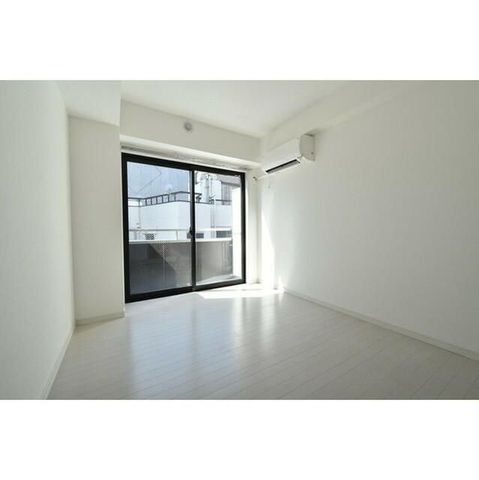 �y���̑������E�X�y�[�X�z�@