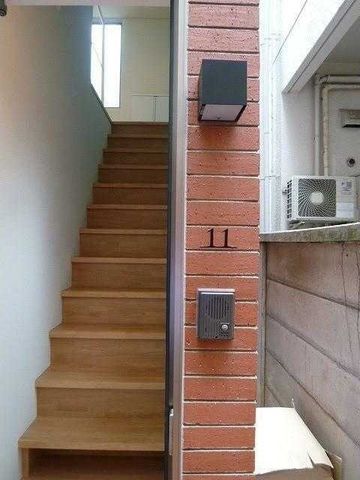 �y�G���g�����X�z�@