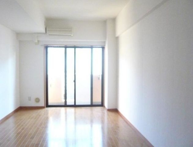 �y���ԁE���r���O�z�@����