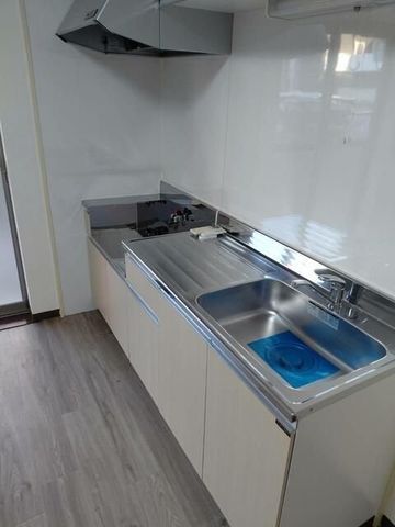 �y�L�b�`���z�@