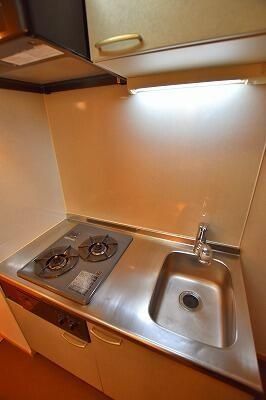 �y�L�b�`���z�@