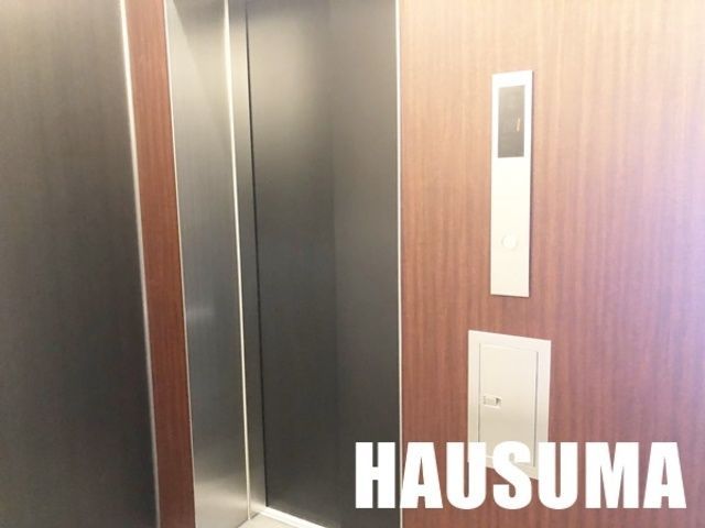 �y���̑��z�@�G���x�[�^�[