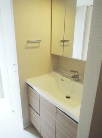 �y���ʏ��z�@�Ɨ����ʑ�