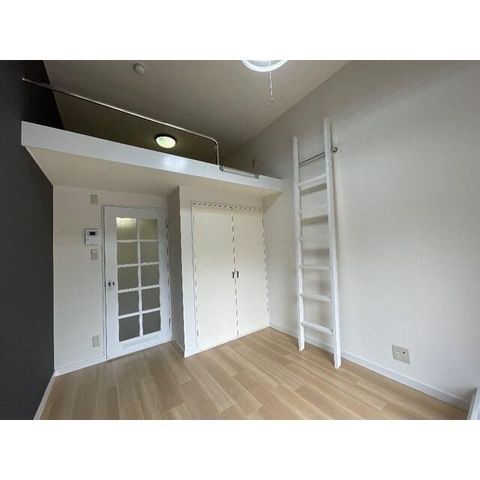 �y���̑������E�X�y�[�X�z�@