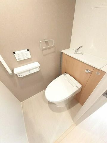 �y�g�C���z�@