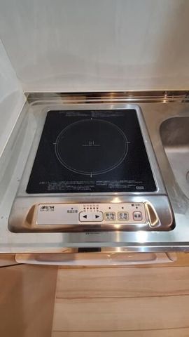 �y�L�b�`���z�@