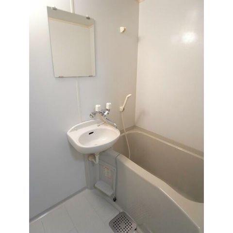 �y���ʏ��z�@