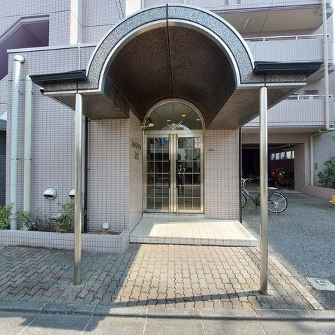 �y�G���g�����X�z�@