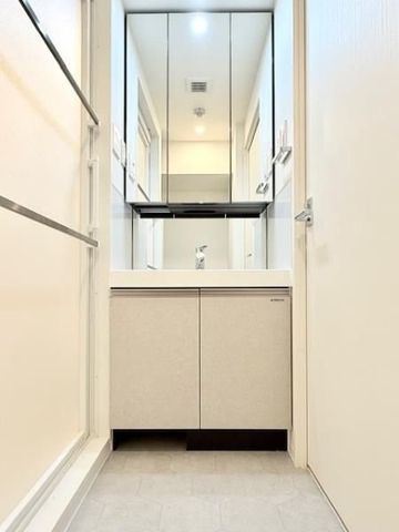 �y���ʏ��z�@