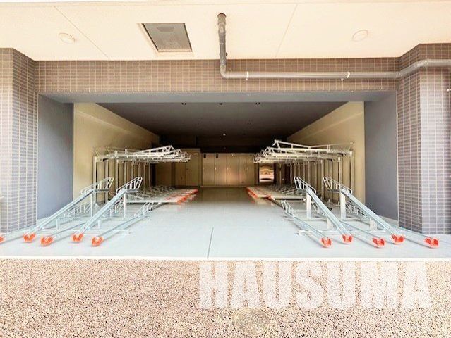 �y���̑��z�@���ԏ�