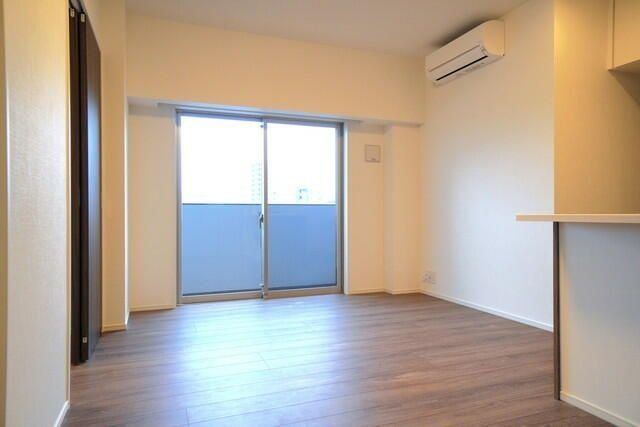 �y���ԁE���r���O�z�@