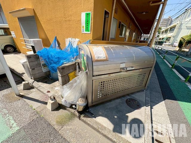 �y���̑��z�@�o���R�j�[