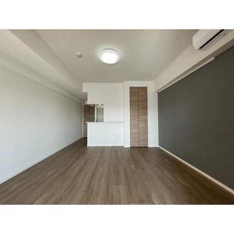 �y���ԁE���r���O�z�@