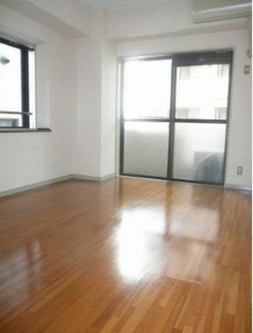 �y���ԁE���r���O�z�@����