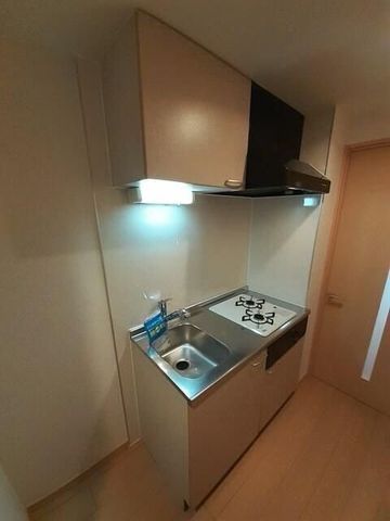 �y�L�b�`���z�@