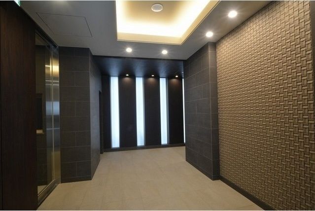 �y�G���g�����X�z�@