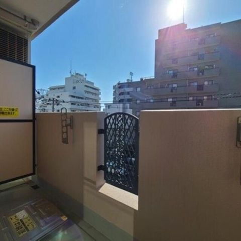 �y�o���R�j�[�z�@