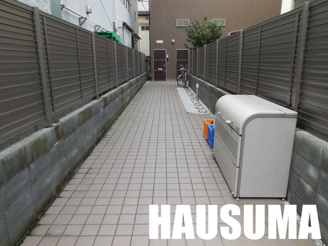 �y�G���g�����X�z�@