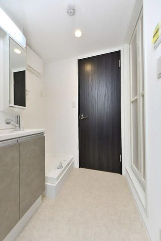 �y���ցz�@