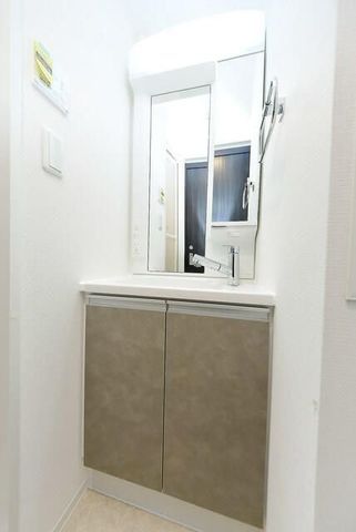 �y���ʏ��z�@