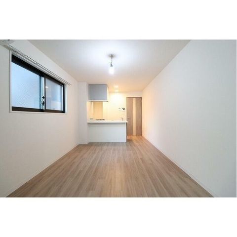 �y���ԁE���r���O�z�@