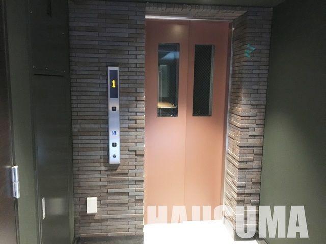 �y���̑��z�@�G���x�[�^�[