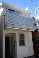 �y�G���g�����X�z�@