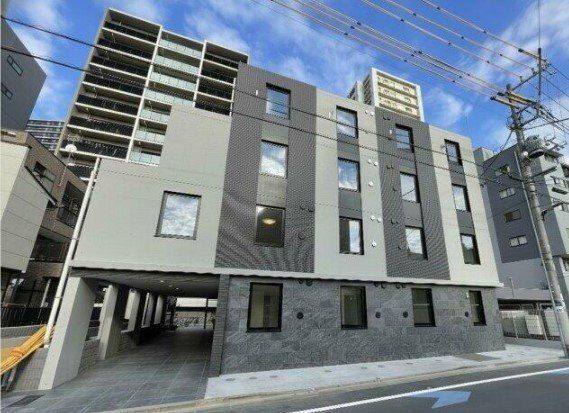 �y�G���g�����X�z�@�O��