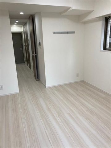 �y���̑��ݔ��z�@