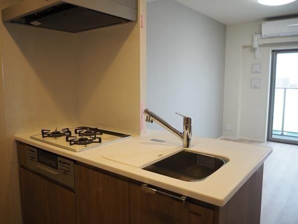 �y�L�b�`���z�@