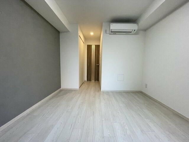 �y���ԁE���r���O�z�@