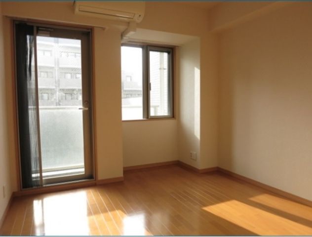 �y���ԁE���r���O�z�@�m��