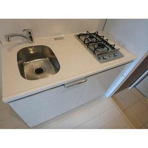 �y�L�b�`���z�@