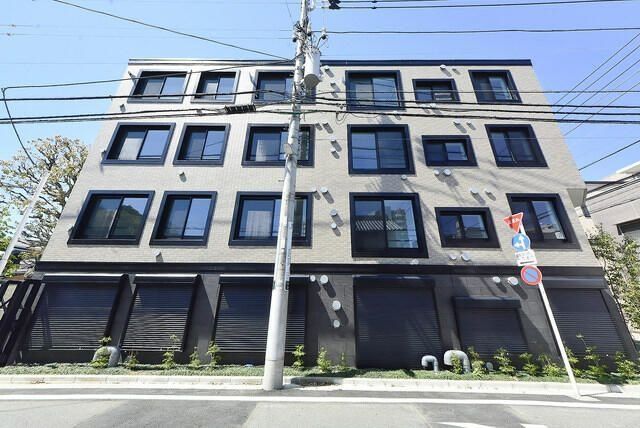 �y�����O�ρz�@