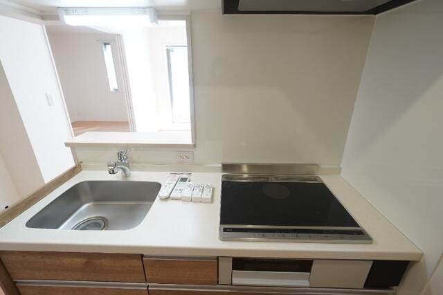 �y�L�b�`���z�@